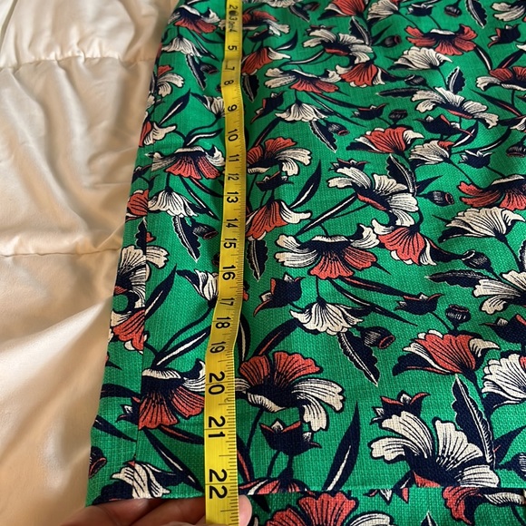 J By J.CREW Skirt Size 6 Cotton Floral Lined Slit Back Zip Knee Length Straight - Picture 14 of 16
